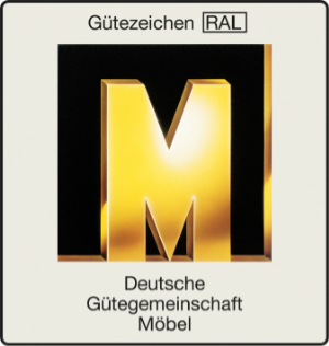 Gütesigel das Goldene M verliehen von der "Deutsche Gütegemeinschaft Möbel"
